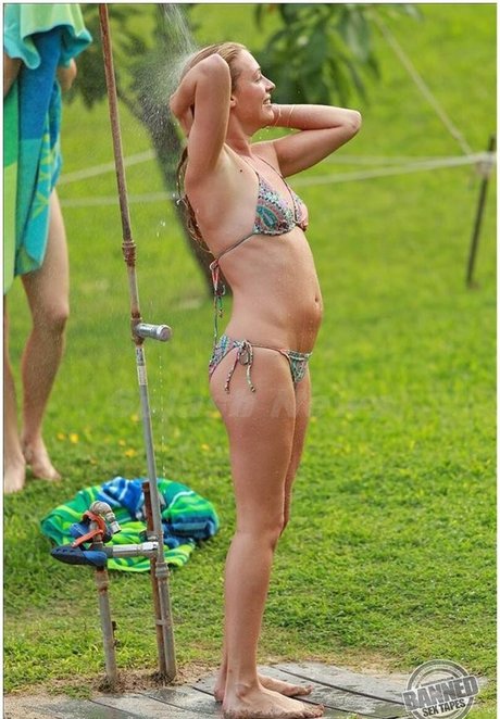 Cat Deeley