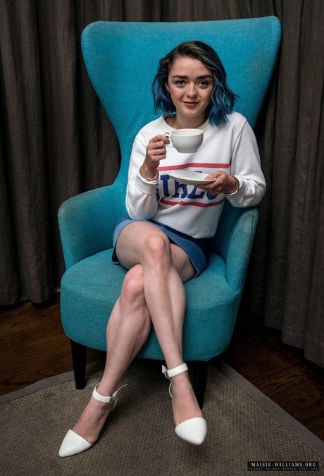 Foto desnuda filtrada de OnlyFans de Maisie Williams
