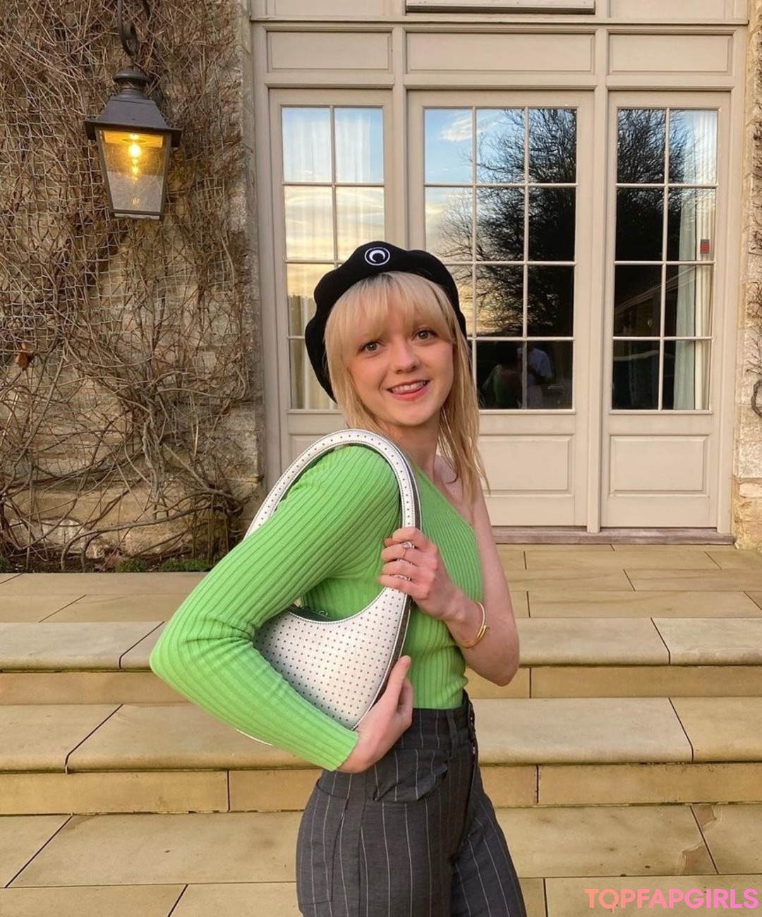 Foto desnuda filtrada de OnlyFans de Maisie Williams #4 Foto desnuda filtrada de OnlyFans de Maisie Williams #4