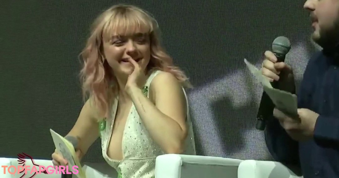Foto desnuda filtrada de OnlyFans de Maisie Williams #447 Foto desnuda filtrada de OnlyFans de Maisie Williams #447