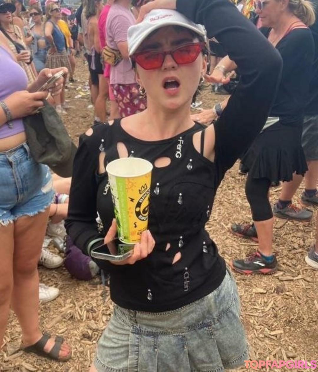 Foto desnuda filtrada de OnlyFans de Maisie Williams #487 Foto desnuda filtrada de OnlyFans de Maisie Williams #487