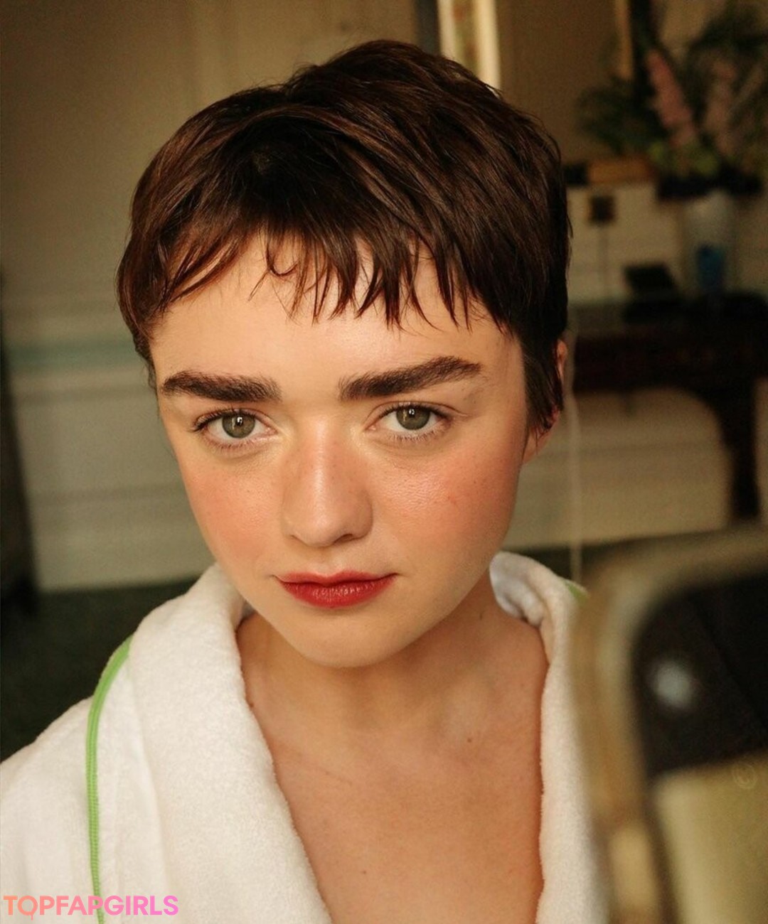 Foto desnuda filtrada de OnlyFans de Maisie Williams #575 Foto desnuda filtrada de OnlyFans de Maisie Williams #575