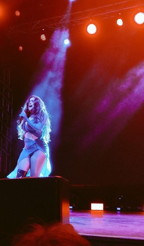 Foto desnuda filtrada de OnlyFans de Lauren Jauregui
