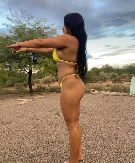 Themusclehustler