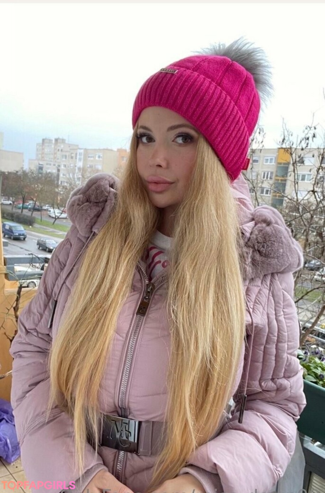 Foto desnuda filtrada de OnlyFans de Missdawn99 #12 Foto desnuda filtrada de OnlyFans de Missdawn99 #12