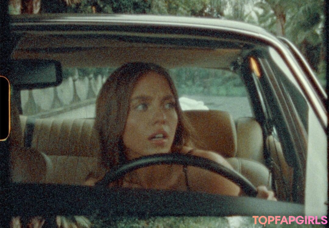 Foto desnuda filtrada de OnlyFans de Sydney Sweeney #1810