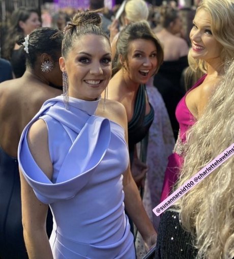 Laura Tobin