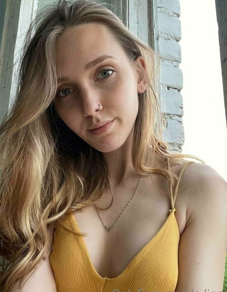 Foto desnuda filtrada de OnlyFans de Elina