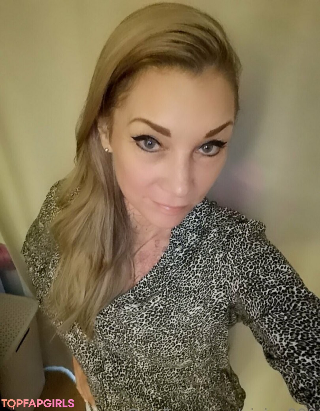 Foto desnuda filtrada de OnlyFans de Vivien6969 #17 Foto desnuda filtrada de OnlyFans de Vivien6969 #17