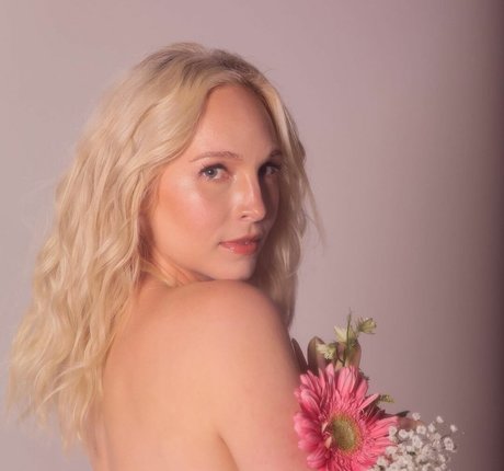 Foto desnuda filtrada de OnlyFans de Candice King