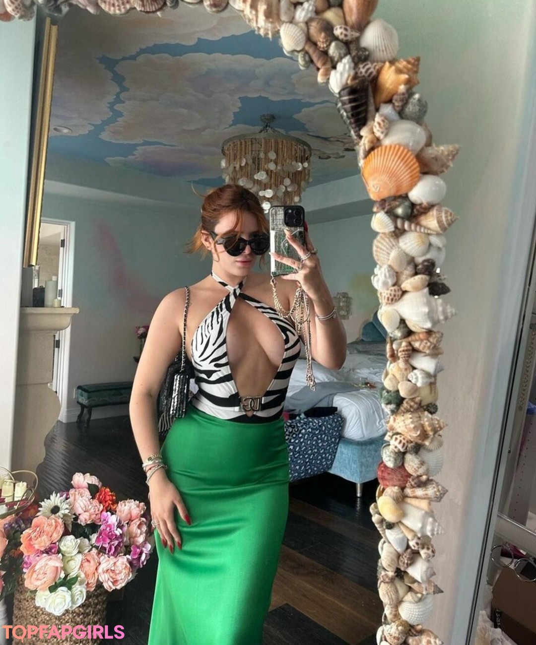 Foto desnuda filtrada de OnlyFans de Bella Thorne #527 Foto desnuda filtrada de OnlyFans de Bella Thorne #527