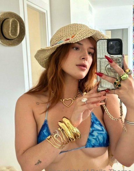 Bella Thorne