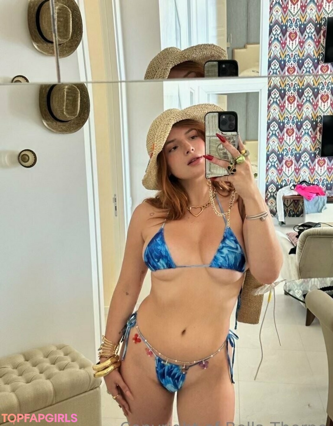 Foto desnuda filtrada de OnlyFans de Bella Thorne #712 Foto desnuda filtrada de OnlyFans de Bella Thorne #712