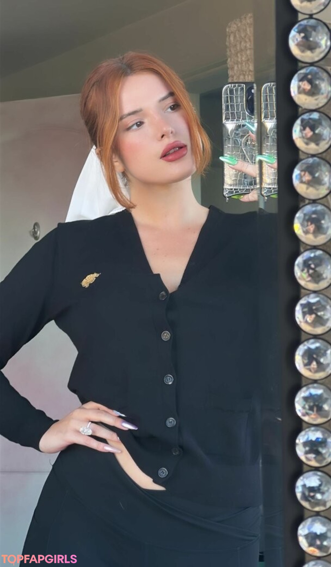 Foto desnuda filtrada de OnlyFans de Bella Thorne #741 Foto desnuda filtrada de OnlyFans de Bella Thorne #741