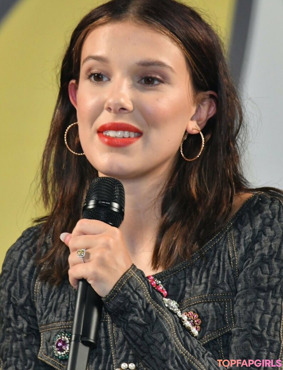 Foto desnuda filtrada de OnlyFans de Millie Bobby Brown #1108