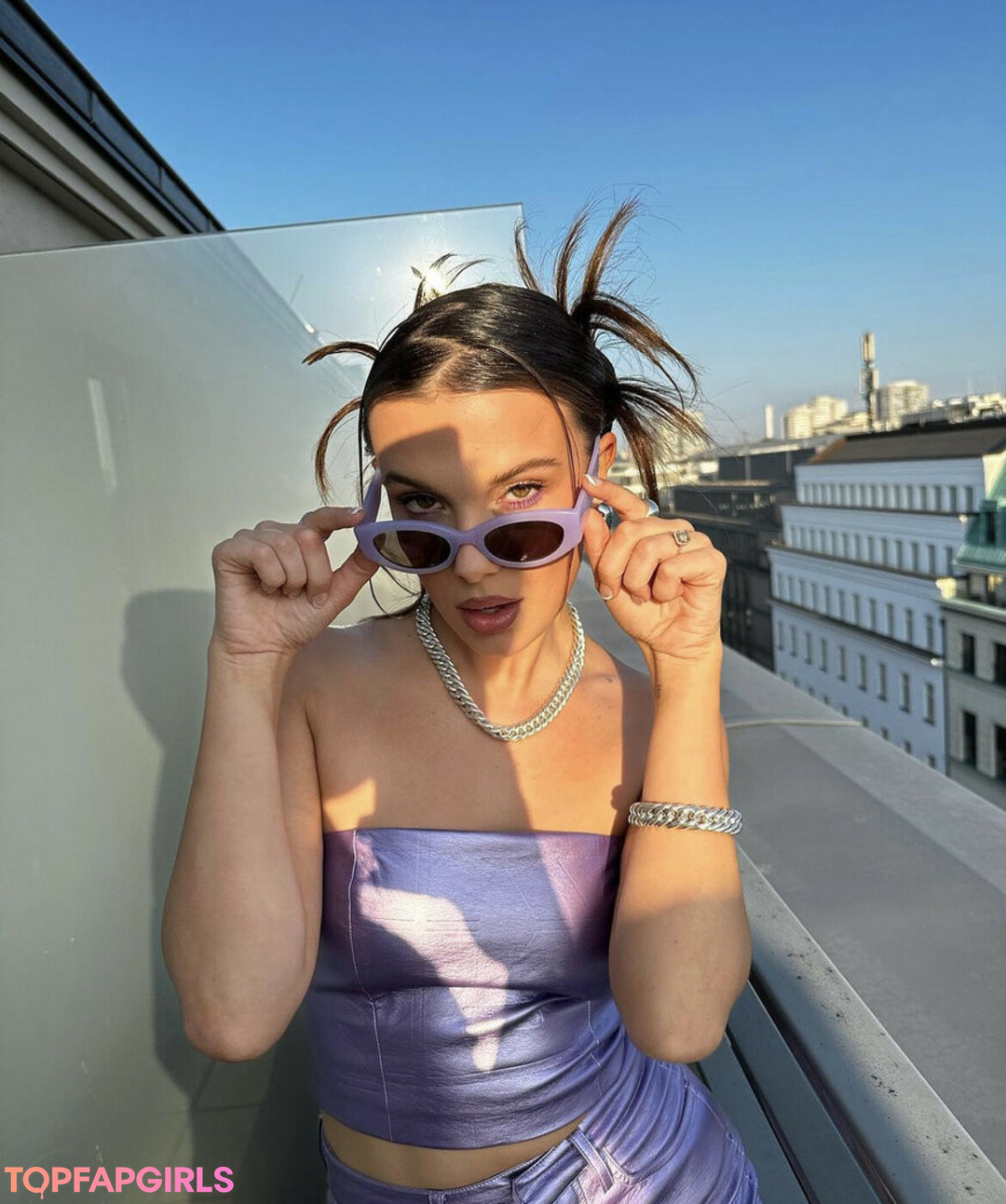 Foto desnuda filtrada de OnlyFans de Millie Bobby Brown #1365