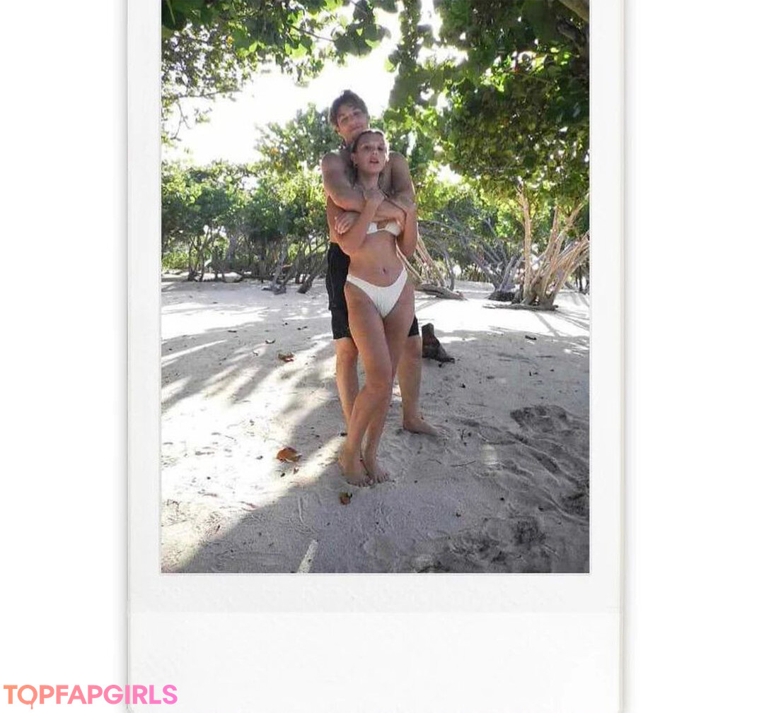 Foto desnuda filtrada de OnlyFans de Millie Bobby Brown #741 Foto desnuda filtrada de OnlyFans de Millie Bobby Brown #741
