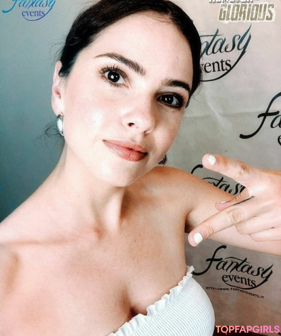 Foto desnuda filtrada de OnlyFans de Shelley Hennig #16 Foto desnuda filtrada de OnlyFans de Shelley Hennig #16