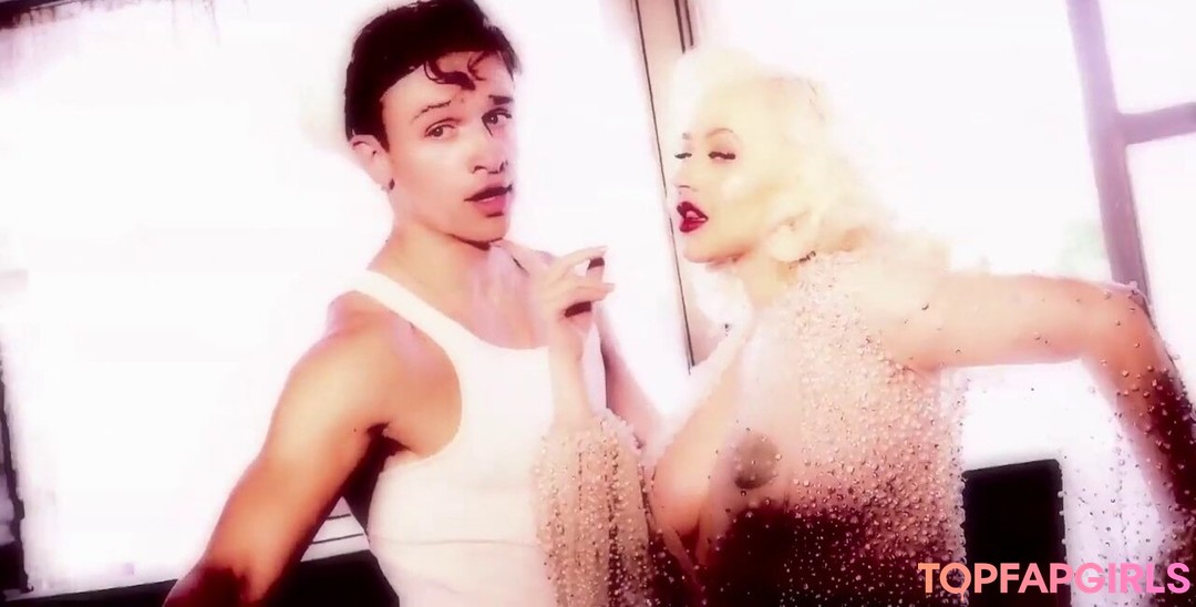 Foto desnuda filtrada de OnlyFans de Christina Aguilera #332 Foto desnuda filtrada de OnlyFans de Christina Aguilera #332