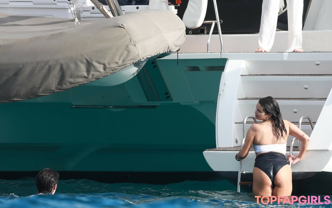 Foto desnuda filtrada de OnlyFans de Selena Gomez #1672