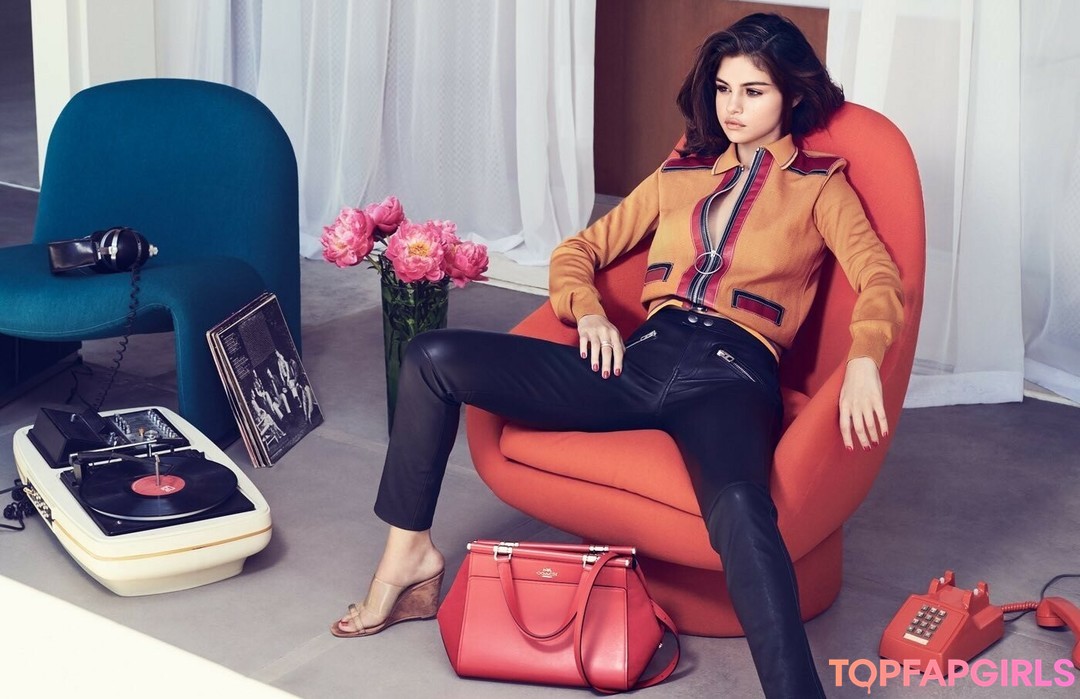 Foto desnuda filtrada de OnlyFans de Selena Gomez #1917 Foto desnuda filtrada de OnlyFans de Selena Gomez #1917