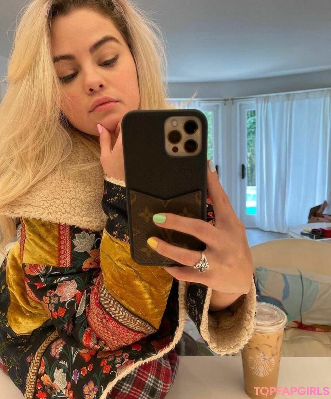 Foto desnuda filtrada de OnlyFans de Selena Gomez #2312 Foto desnuda filtrada de OnlyFans de Selena Gomez #2312