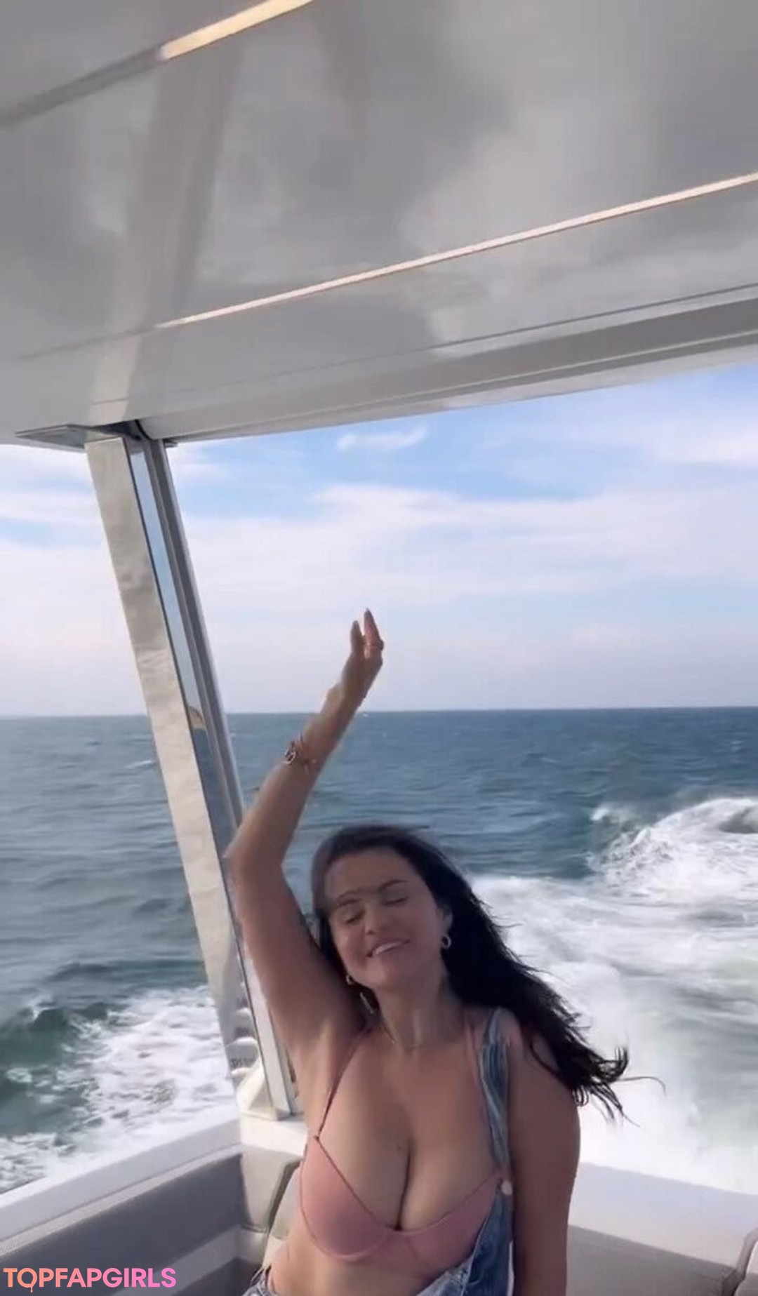 Foto desnuda filtrada de OnlyFans de Selena Gomez #2412 Foto desnuda filtrada de OnlyFans de Selena Gomez #2412