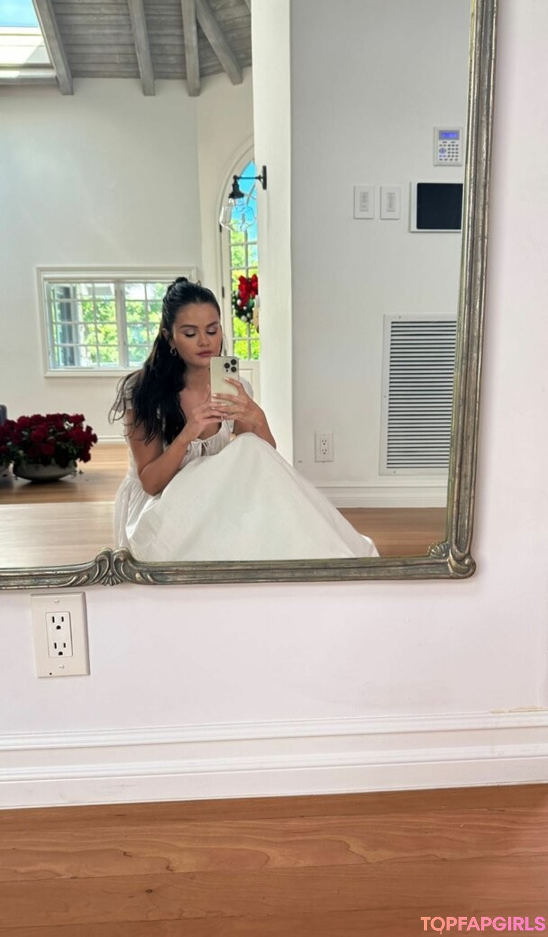 Foto desnuda filtrada de OnlyFans de Selena Gomez #2504 Foto desnuda filtrada de OnlyFans de Selena Gomez #2504