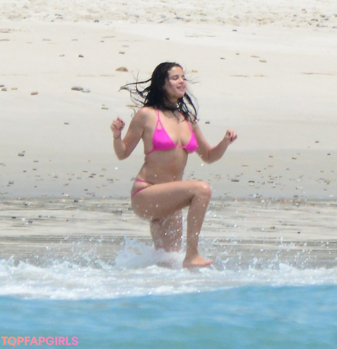 Foto desnuda filtrada de OnlyFans de Selena Gomez #482 Foto desnuda filtrada de OnlyFans de Selena Gomez #482