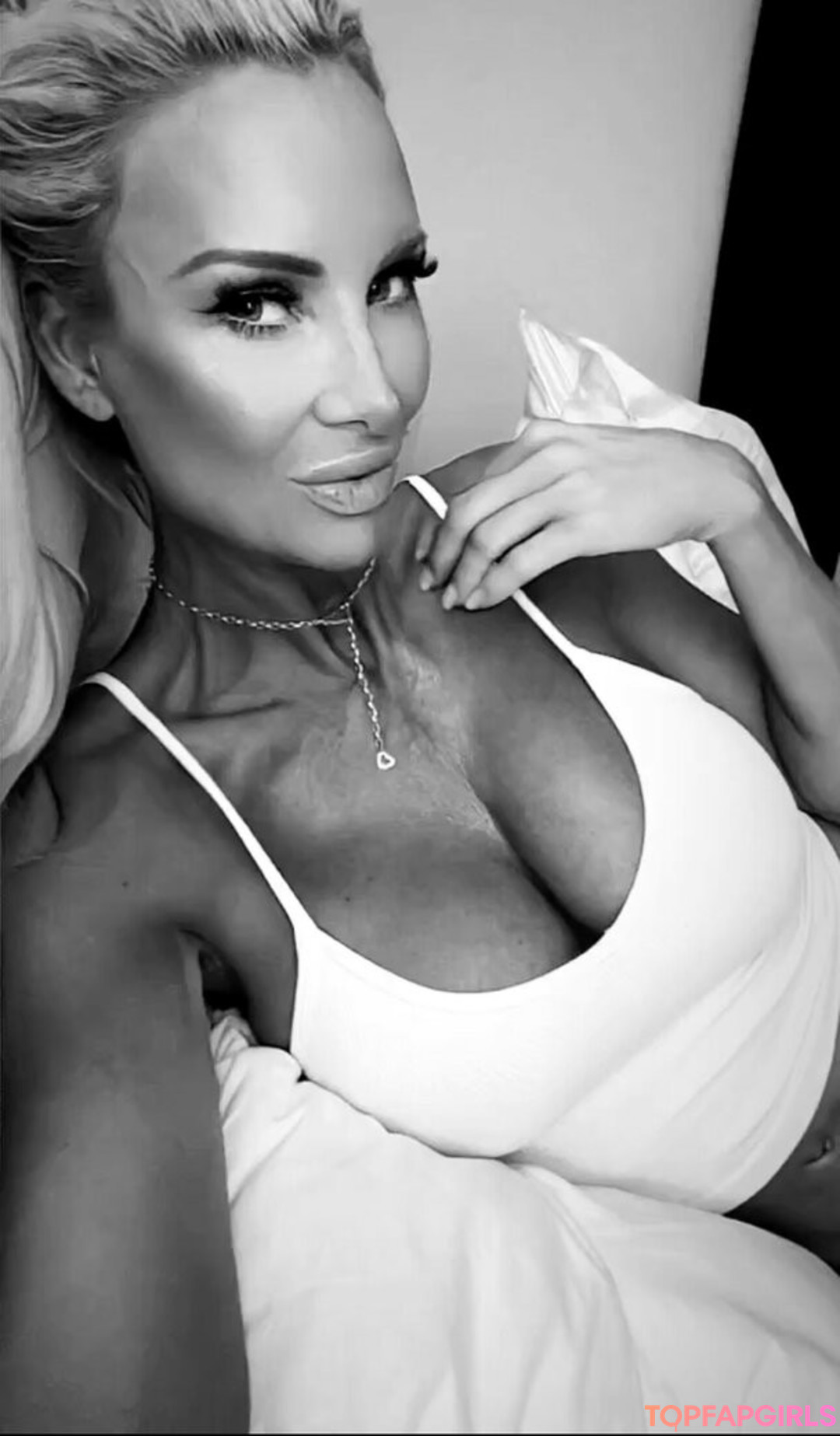 Foto desnuda filtrada de OnlyFans de Disco Mammi #6 Foto desnuda filtrada de OnlyFans de Disco Mammi #6