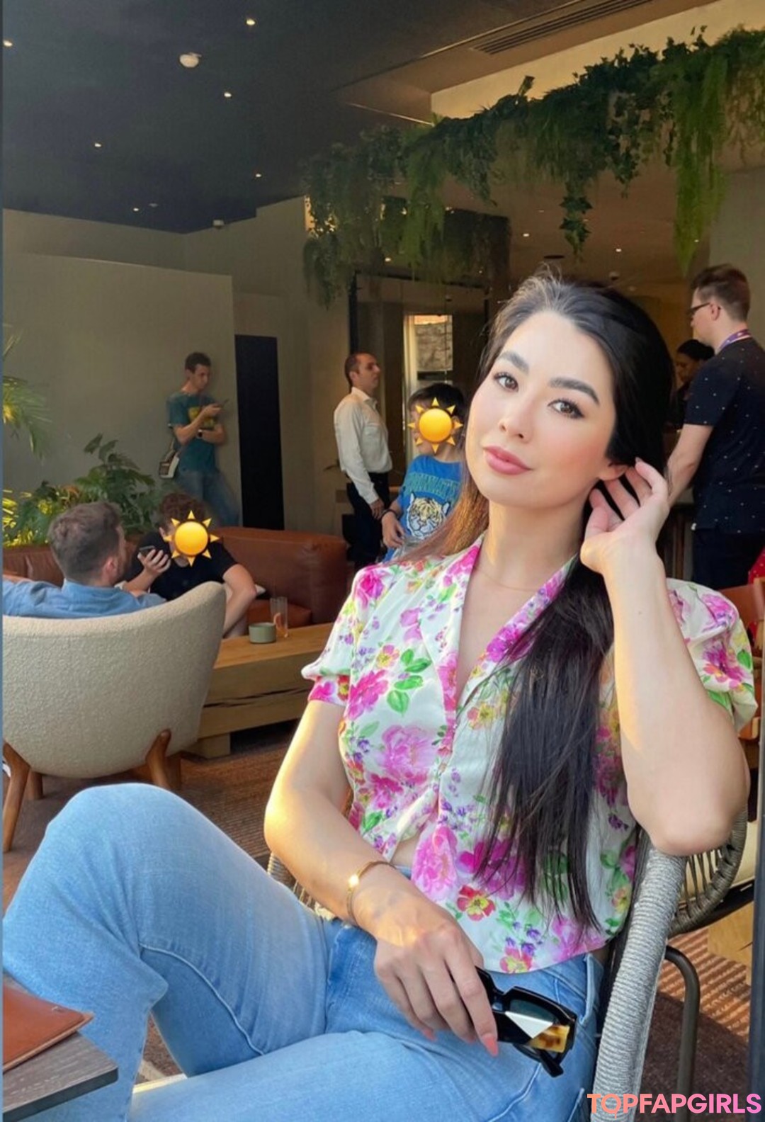 Foto desnuda filtrada de OnlyFans de Carolinekwan #84 Foto desnuda filtrada de OnlyFans de Carolinekwan #84