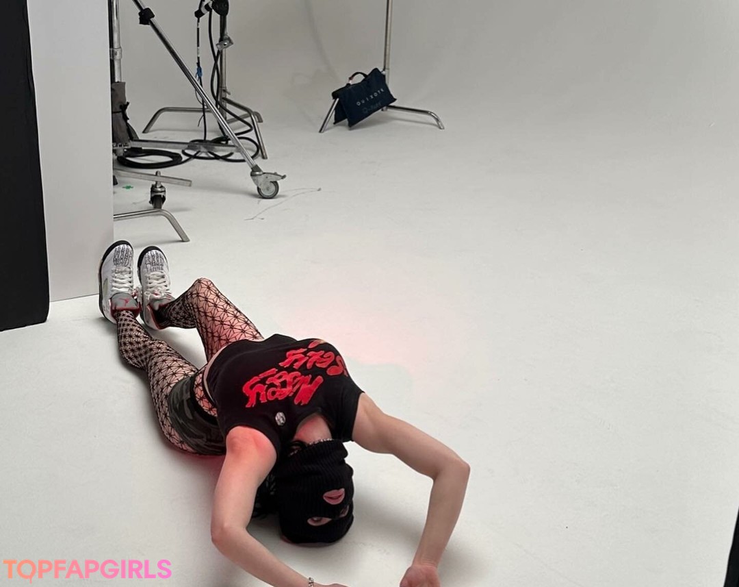 Foto desnuda filtrada de OnlyFans de Billie Eilish #1349