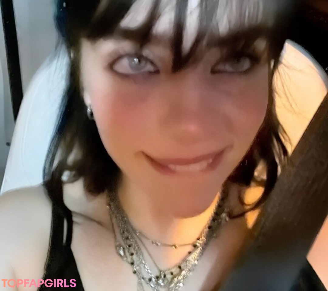 Foto desnuda filtrada de OnlyFans de Billie Eilish #1425 Foto desnuda filtrada de OnlyFans de Billie Eilish #1425