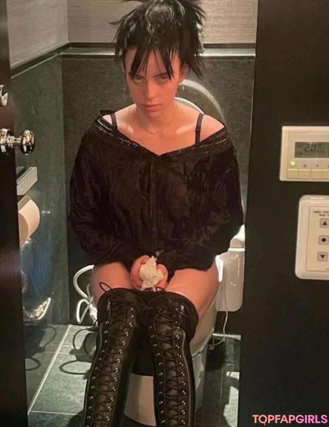 Foto desnuda filtrada de OnlyFans de Billie Eilish #1610 Foto desnuda filtrada de OnlyFans de Billie Eilish #1610
