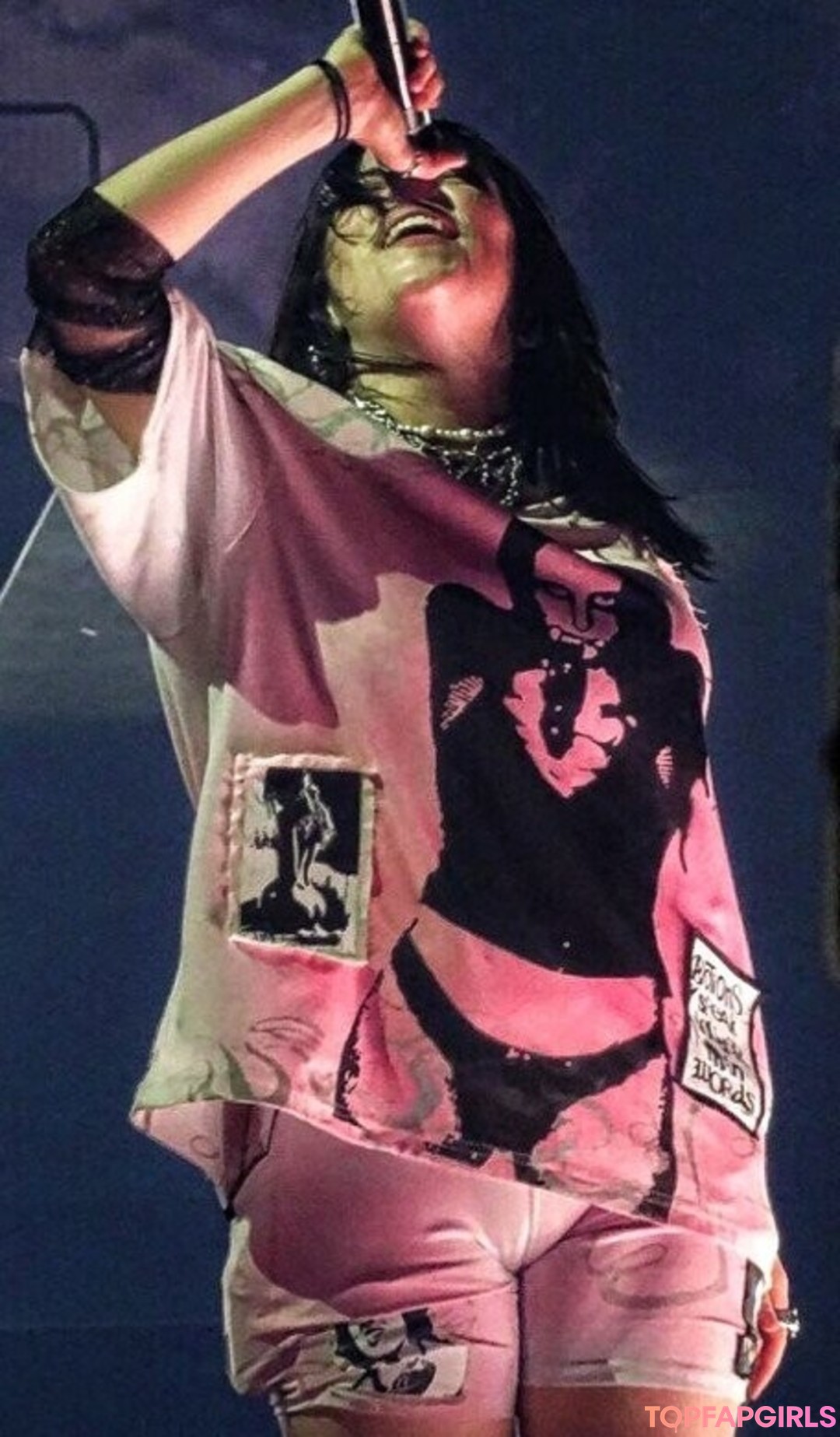 Foto desnuda filtrada de OnlyFans de Billie Eilish #359 Foto desnuda filtrada de OnlyFans de Billie Eilish #359