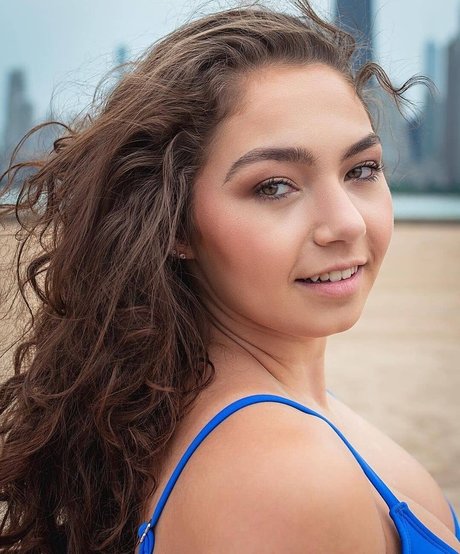 Skye Dolecki