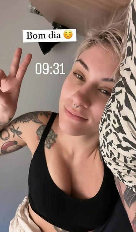 Foto desnuda filtrada de OnlyFans de Mariana Ayres
