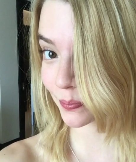 Anya Taylor-Joy