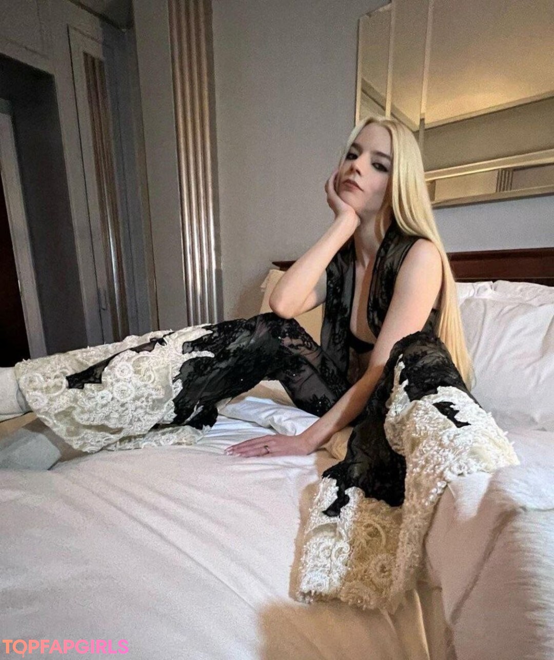 Foto desnuda filtrada de OnlyFans de Anya Taylorjoy #527 Foto desnuda filtrada de OnlyFans de Anya Taylorjoy #527