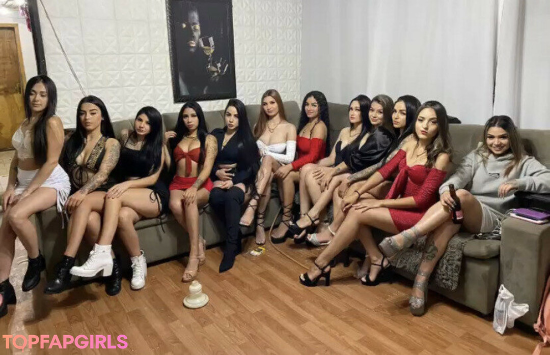 Foto desnuda filtrada de OnlyFans de Meninas De Curitiba #237 Foto desnuda filtrada de OnlyFans de Meninas De Curitiba #237