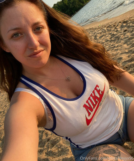 Smashleyyx96