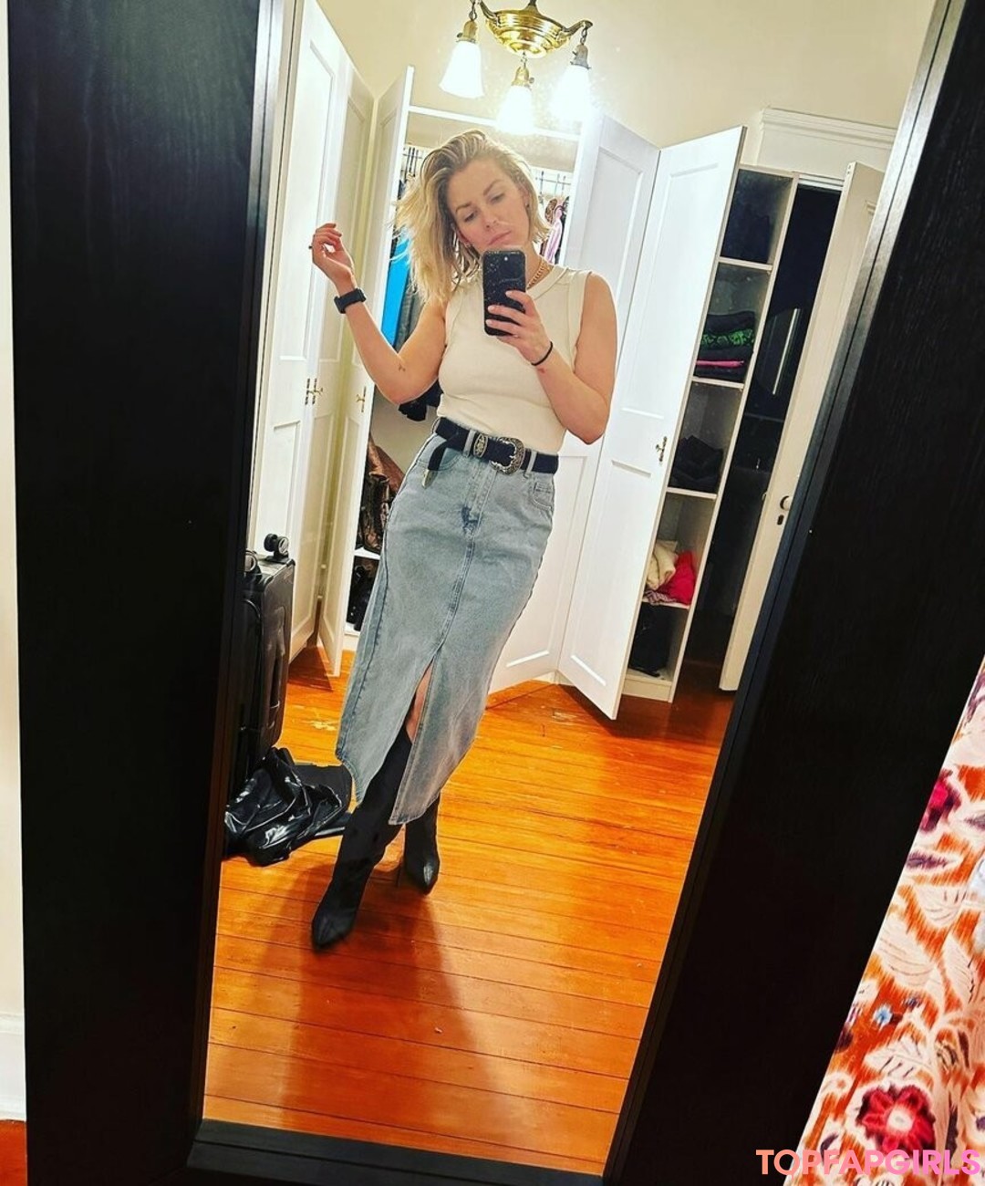 Foto desnuda filtrada de OnlyFans de Renee Paquette #150 Foto desnuda filtrada de OnlyFans de Renee Paquette #150