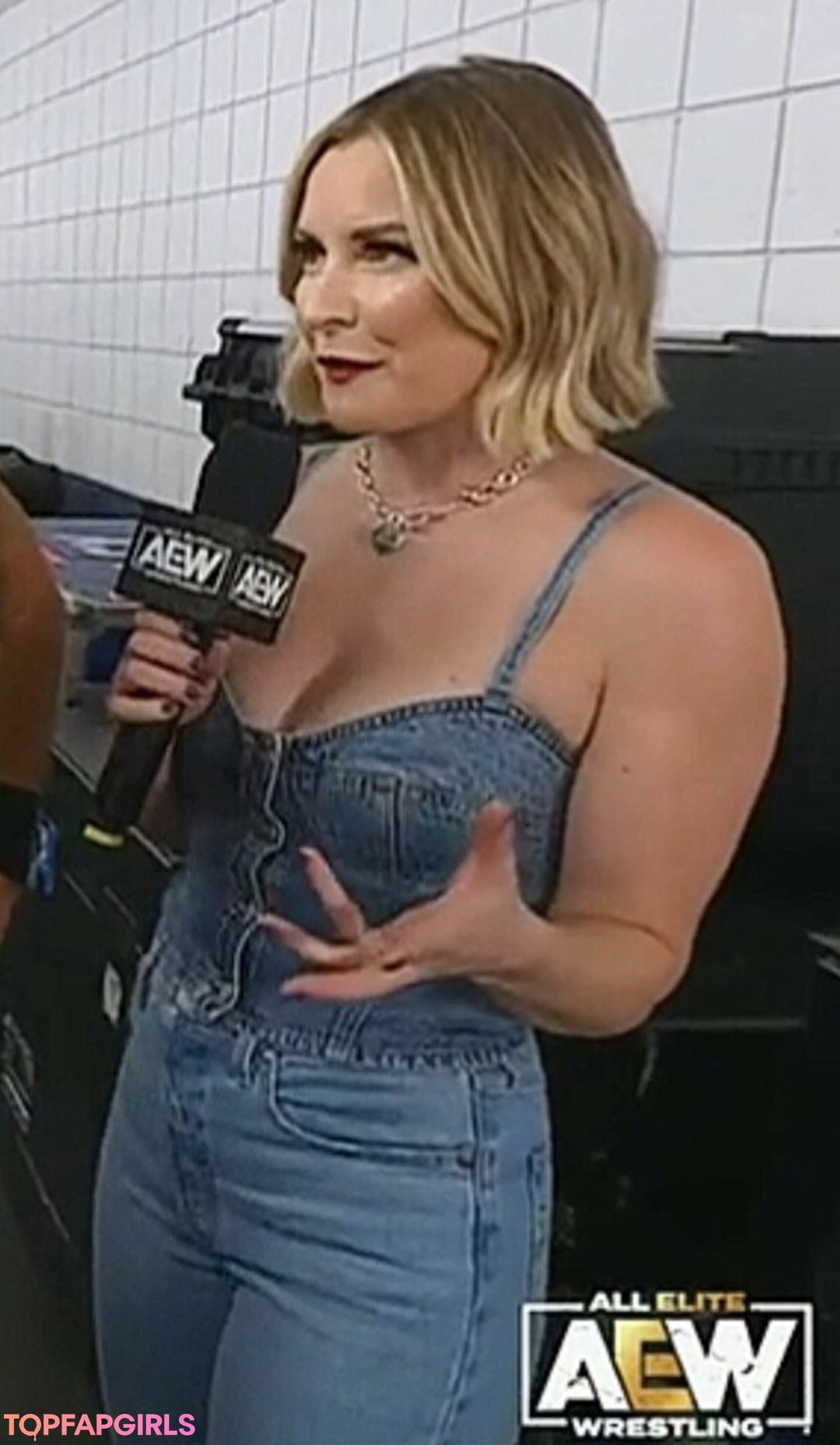 Foto desnuda filtrada de OnlyFans de Renee Paquette #228 Foto desnuda filtrada de OnlyFans de Renee Paquette #228