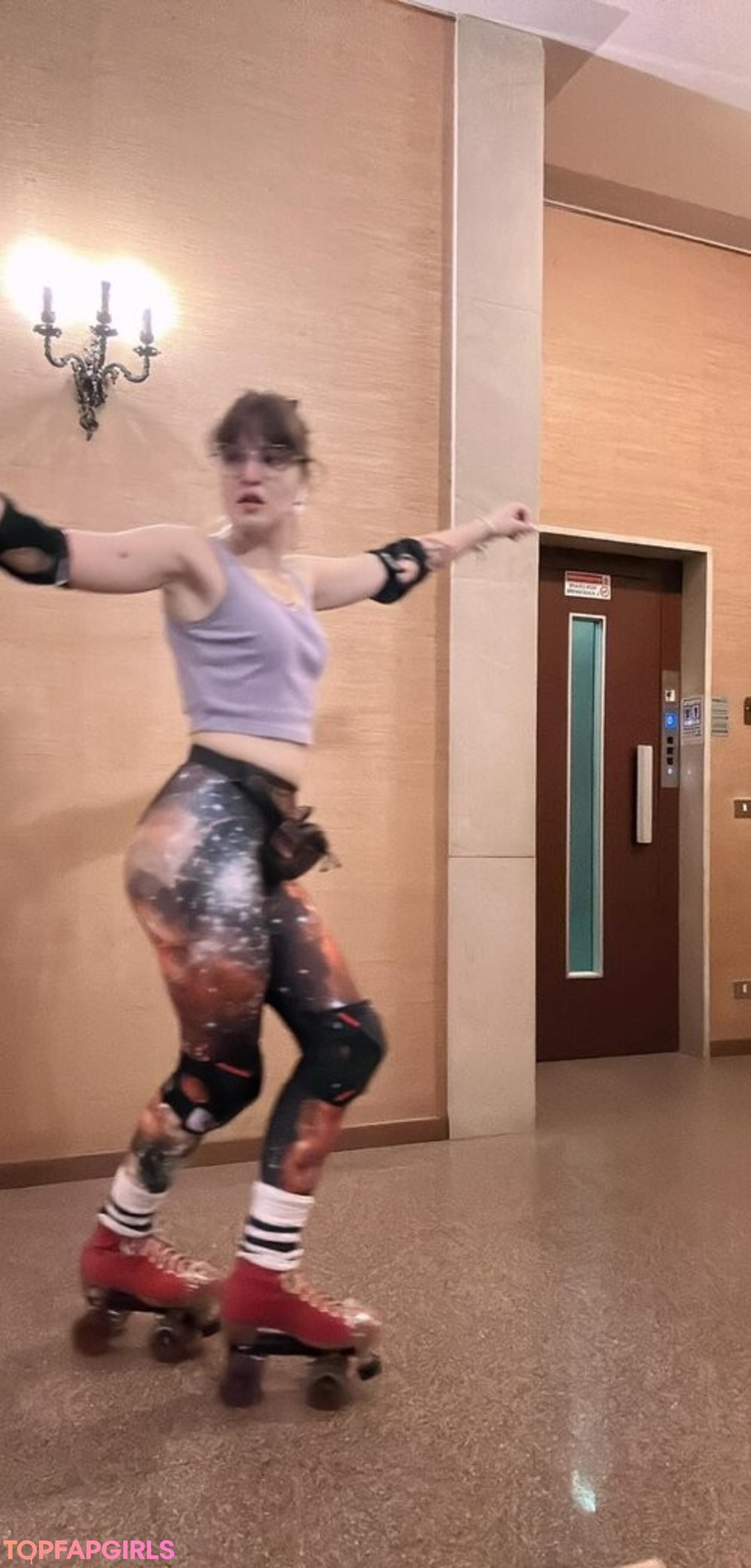 Foto desnuda filtrada de OnlyFans de Arils Chest #128 Foto desnuda filtrada de OnlyFans de Arils Chest #128