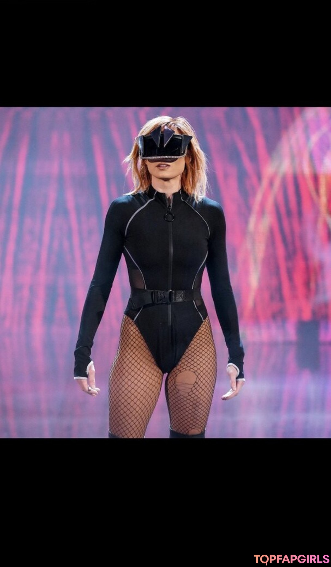 Foto desnuda filtrada de OnlyFans de Becky Lynch #160 Foto desnuda filtrada de OnlyFans de Becky Lynch #160