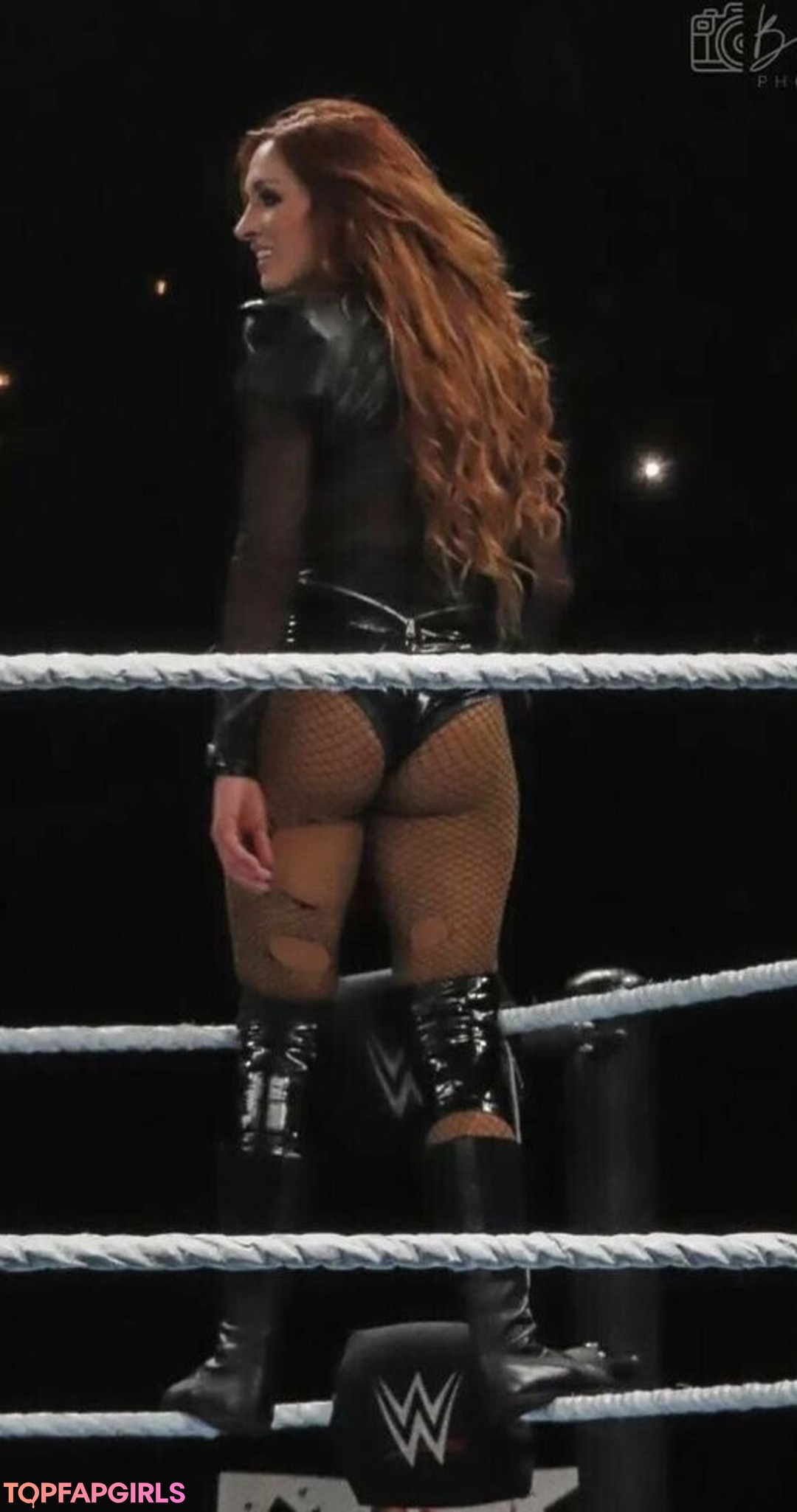 Foto desnuda filtrada de OnlyFans de Becky Lynch #255 Foto desnuda filtrada de OnlyFans de Becky Lynch #255