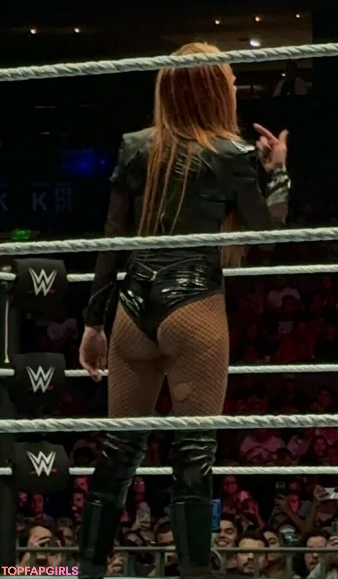 Foto desnuda filtrada de OnlyFans de Becky Lynch #360 Foto desnuda filtrada de OnlyFans de Becky Lynch #360