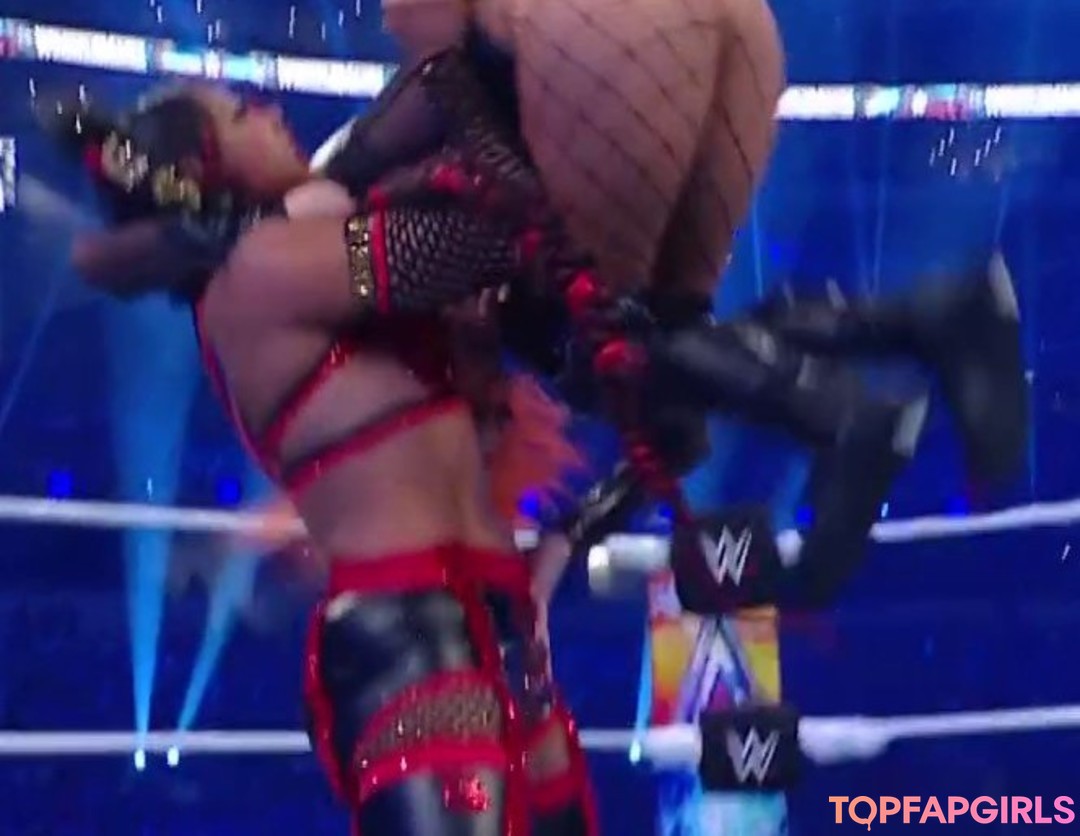 Foto desnuda filtrada de OnlyFans de Becky Lynch #62 Foto desnuda filtrada de OnlyFans de Becky Lynch #62