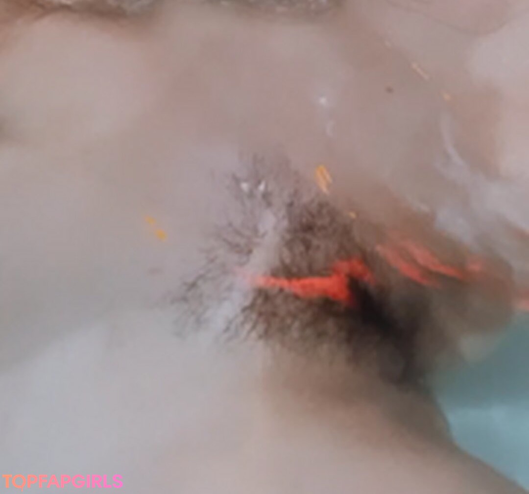 Foto desnuda filtrada de OnlyFans de Luiza Ambiel #380 Foto desnuda filtrada de OnlyFans de Luiza Ambiel #380