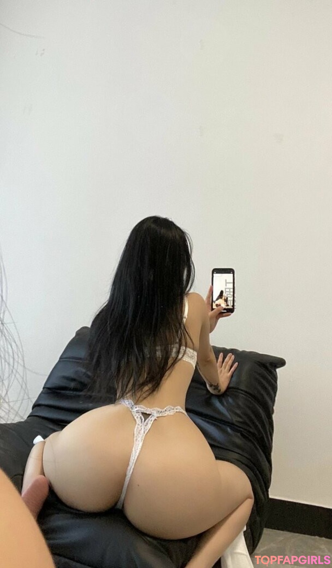 Foto desnuda filtrada de OnlyFans de Qiaoniutt #1273
